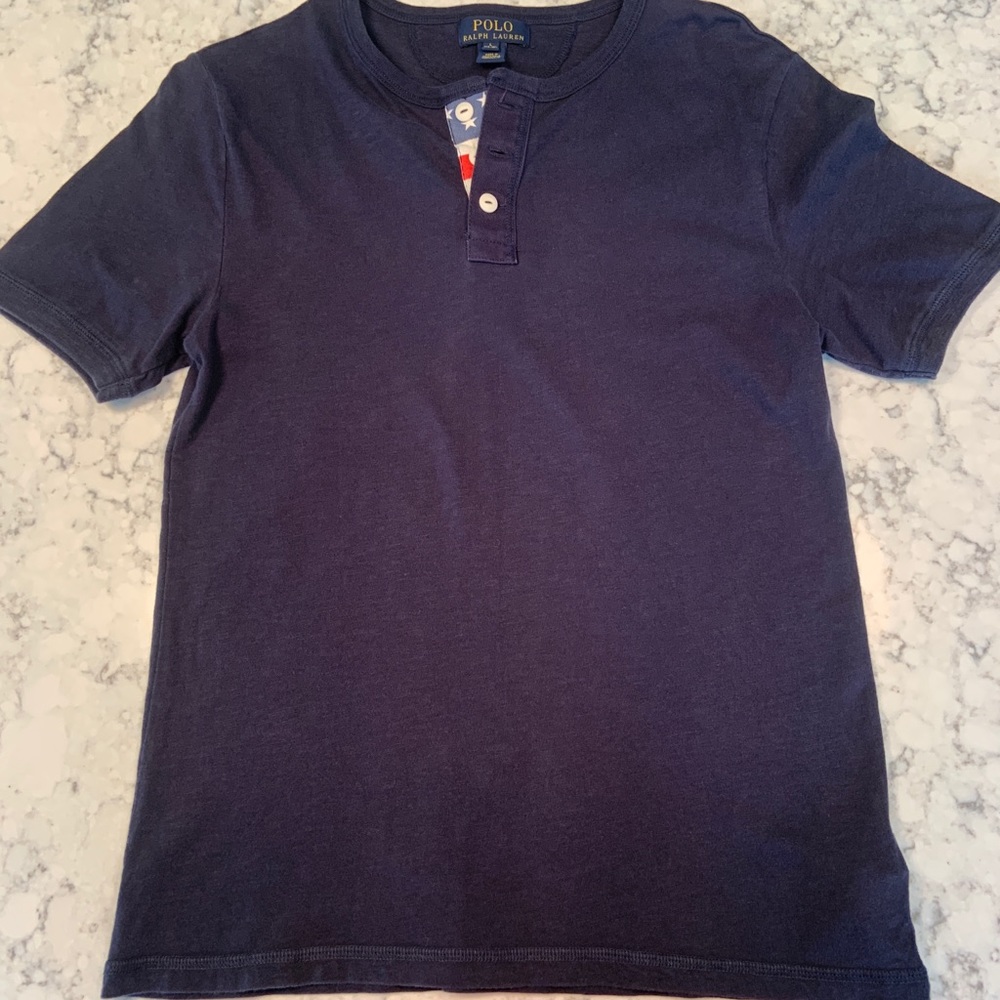 Polo Navy casual T-shirt with American flag button up.